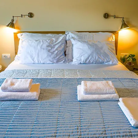 Lejlighed Ljuba Cozy Modern Escape In
