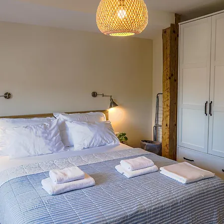 Ljuba Apartamento